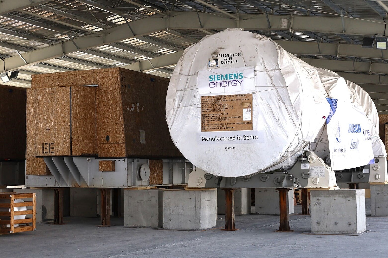 The Fourth Gas Turbine Delivered to the Construction Site of the Turkistan CCGT Power Plant