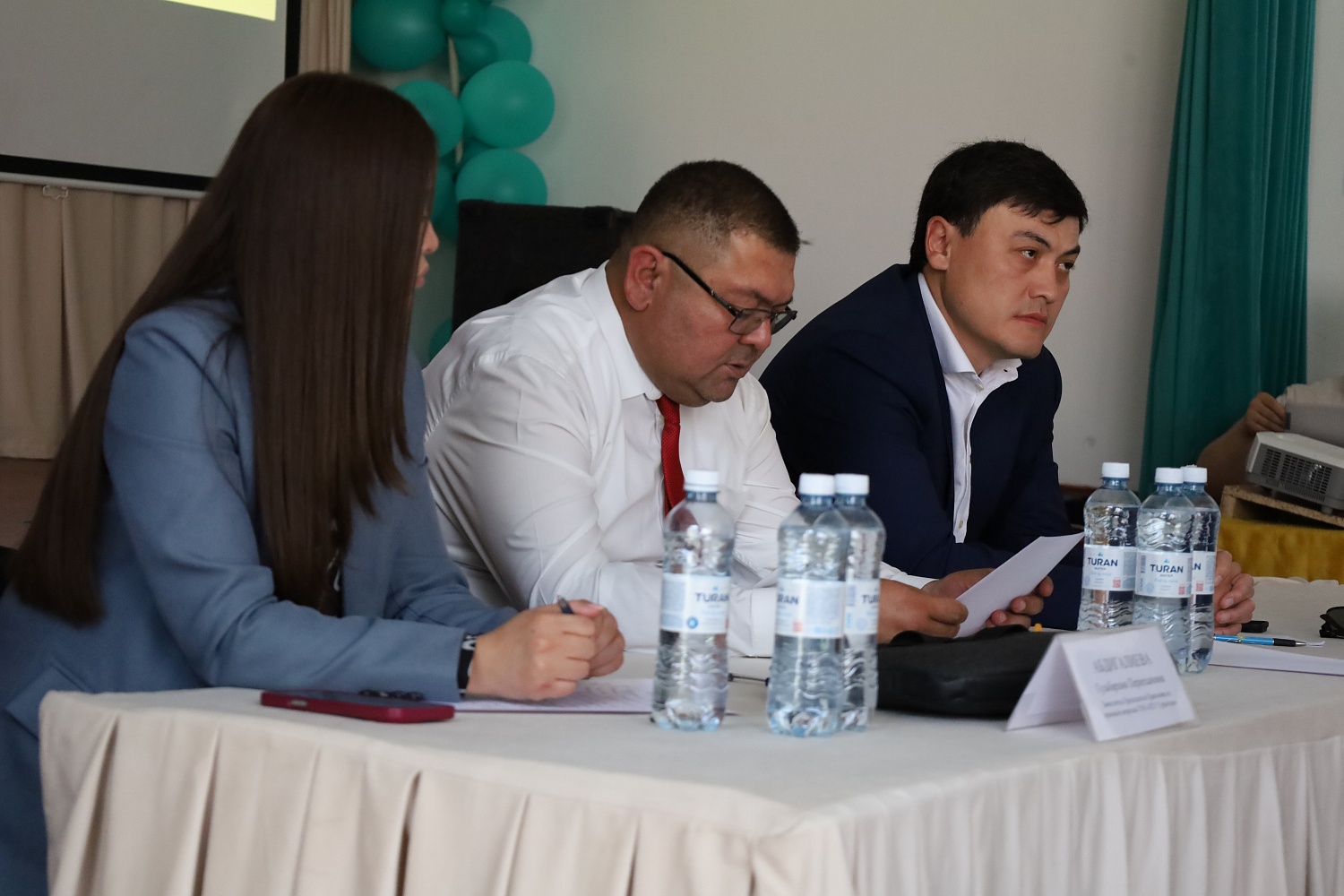 Жителям Карамурта и Мадени представили экологические параметры ПГУ Туркестан