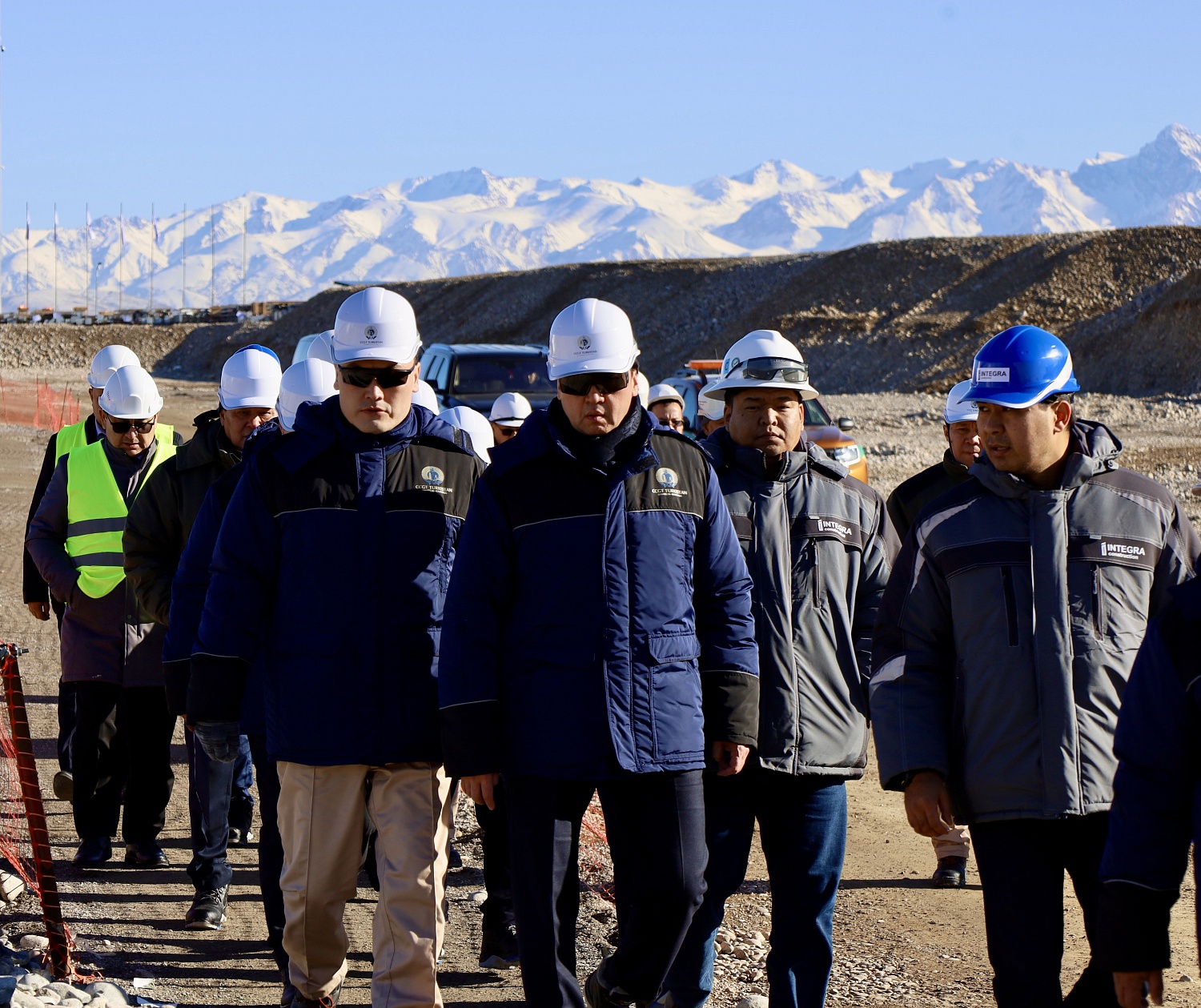 Leadership of Samruk-Kazyna Construction JSC Pays Working Visit to CCGT Turkistan LLP