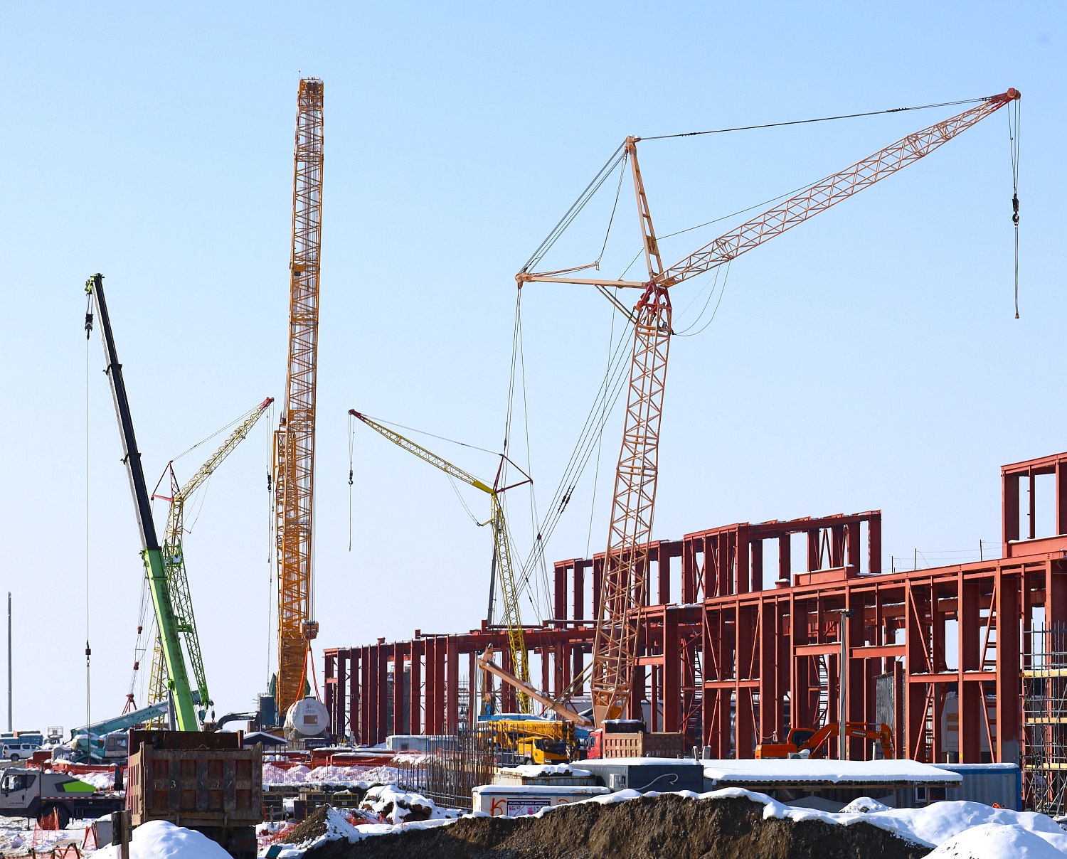 The 4th gas turbine of the CCGT is in place! 